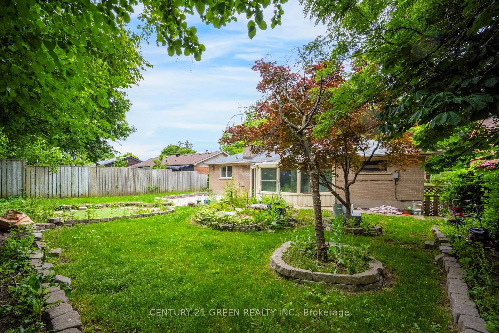11 Burgby Avenue photo 48