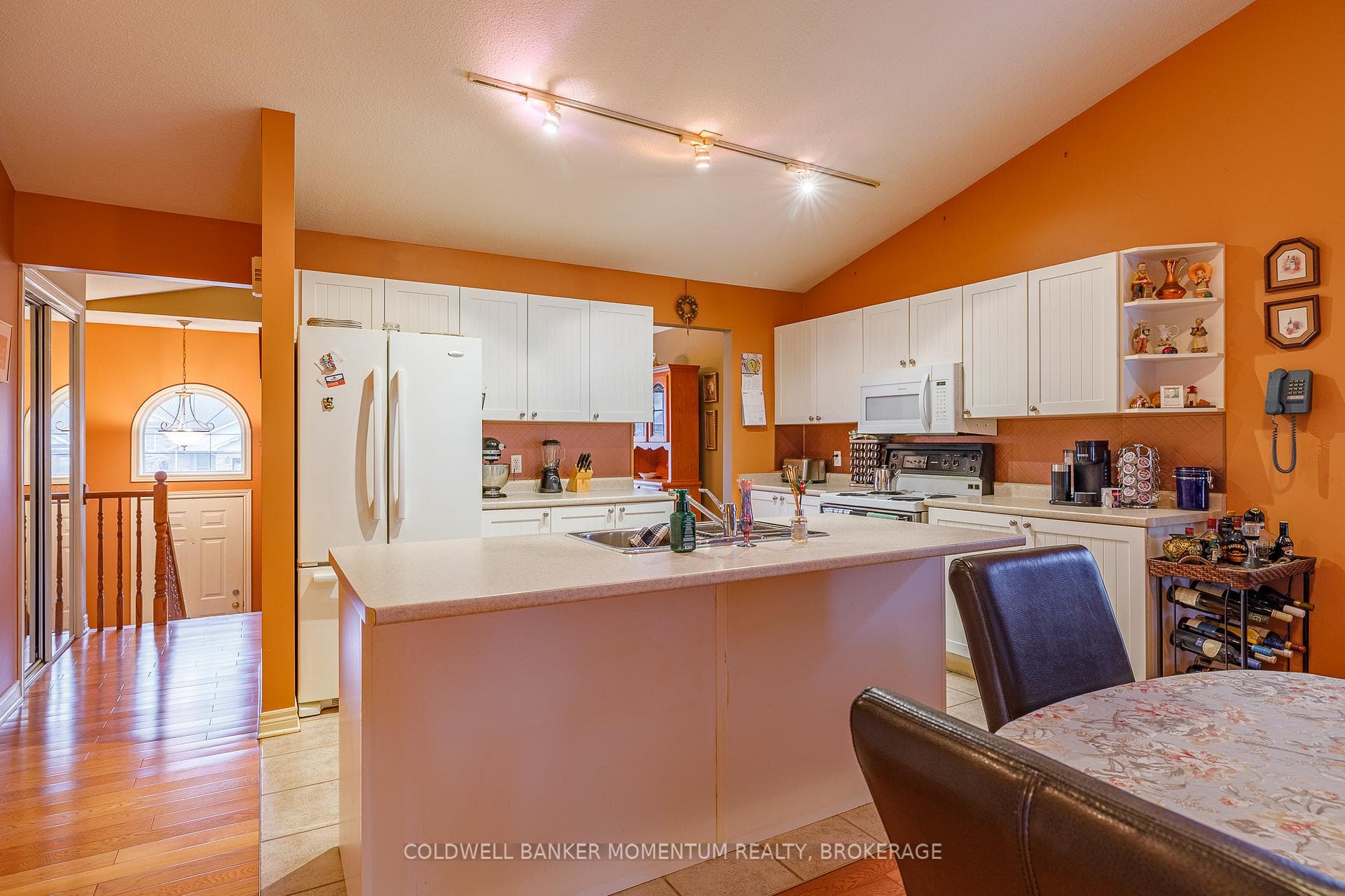 47 Thorold Avenue photo 13