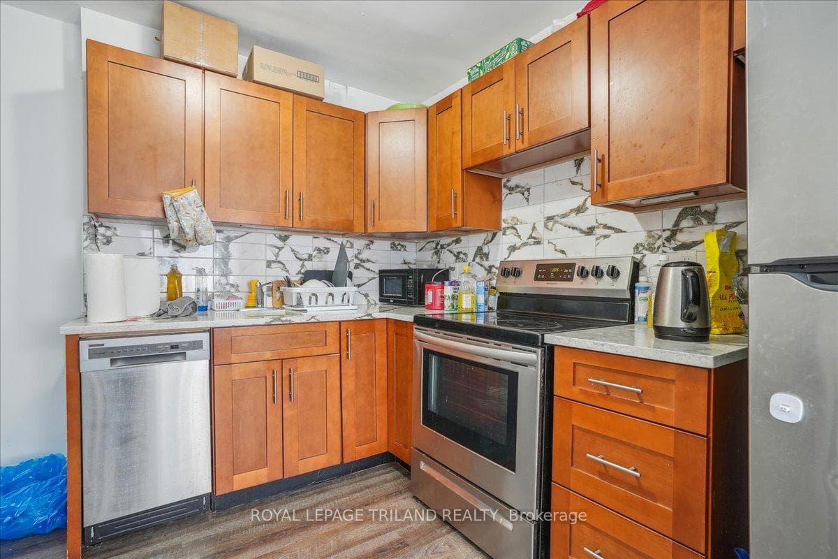72 Kent Street photo 21