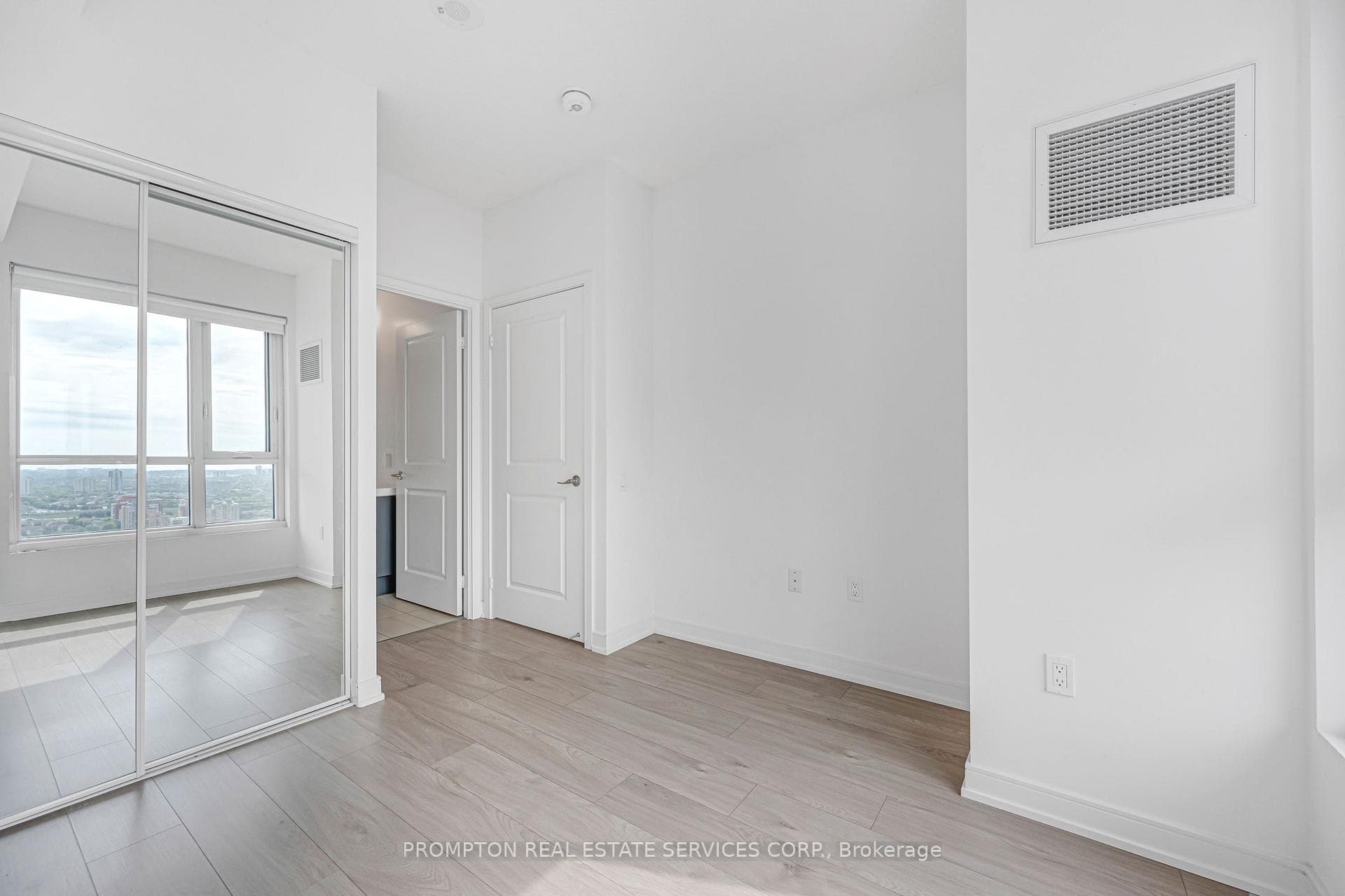 8 Nahani Way Unit 3320 photo 18