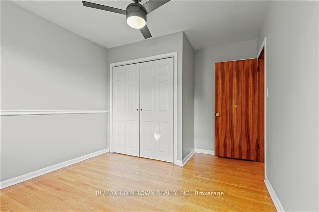 22 STANLEY Crescent photo 11