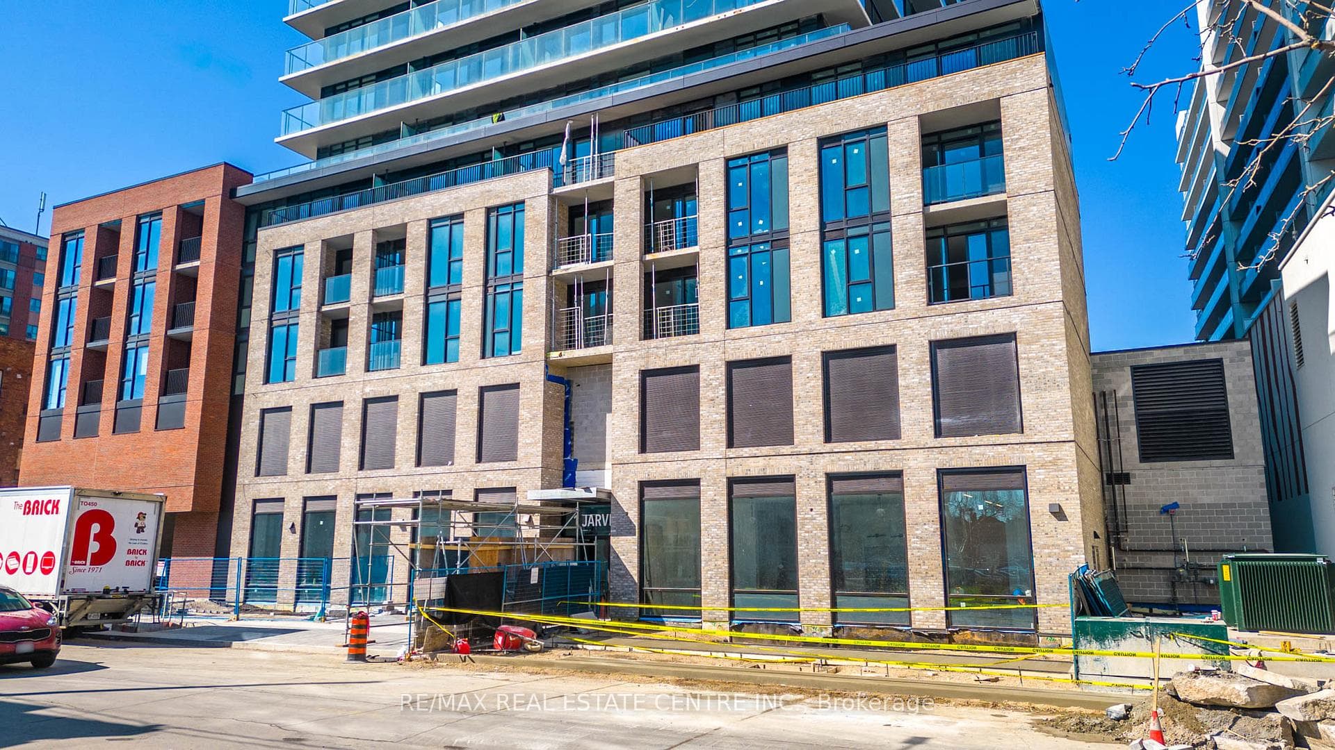 1 Jarvis Street Unit 512 photo 1