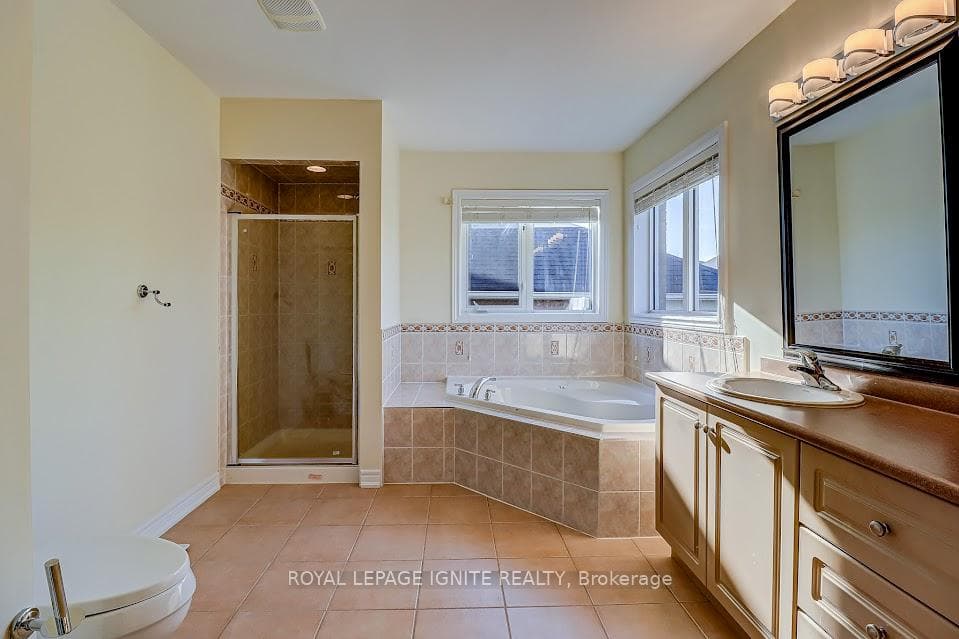 200 Ivy Glen Drive photo 26
