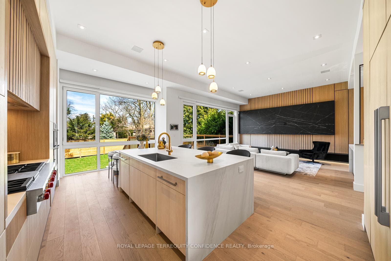 35 Crossburn Drive photo 10