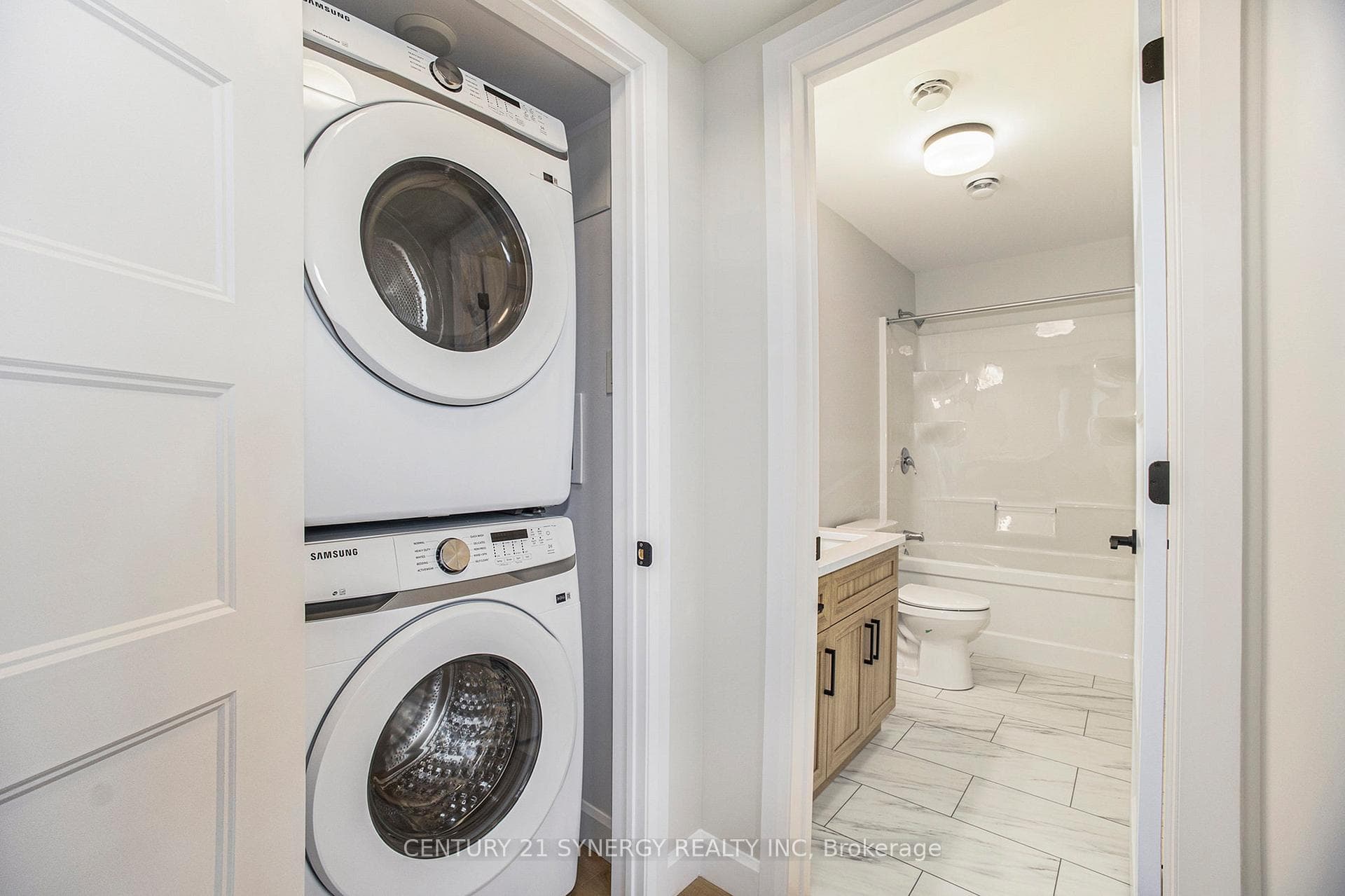 65 Helen Street Unit B photo 14
