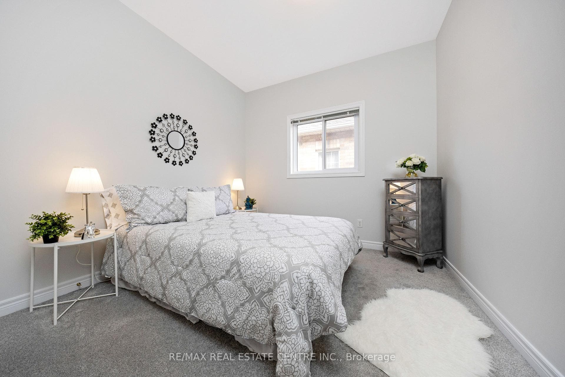 27 Newman Place photo 23
