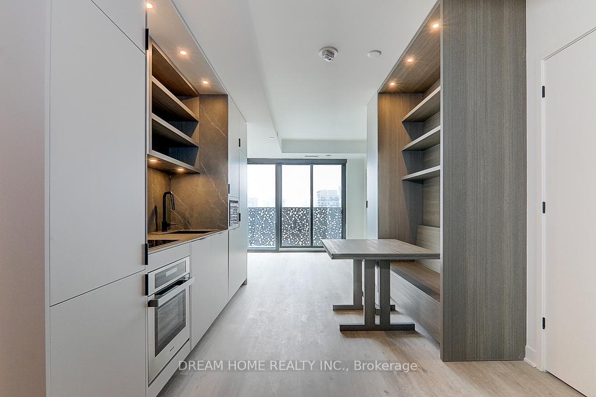 55 Charles Street Unit 3002 photo 13