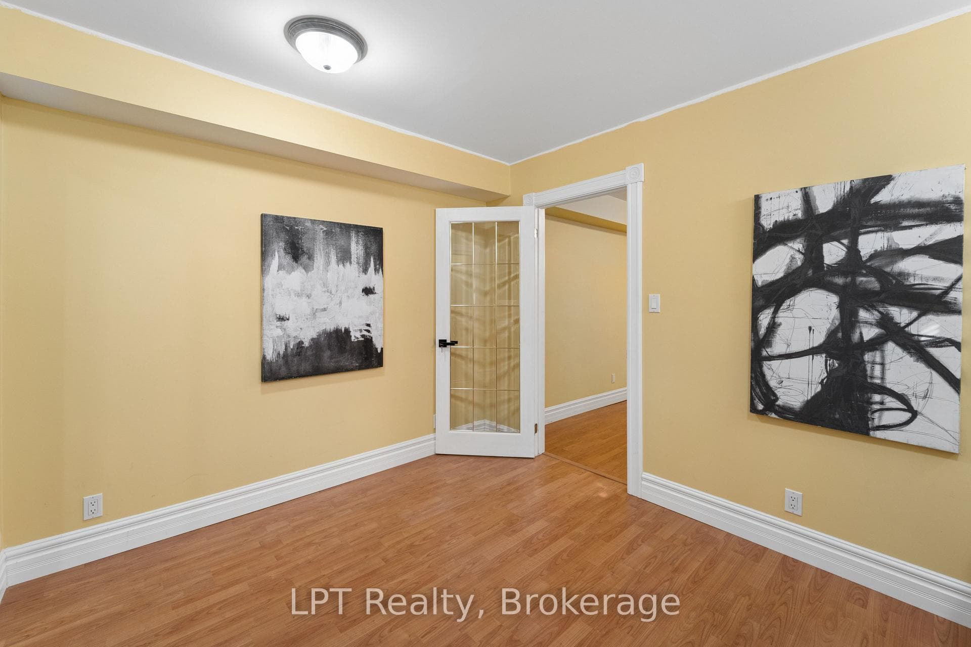 1 Mayfield Crescent photo 41