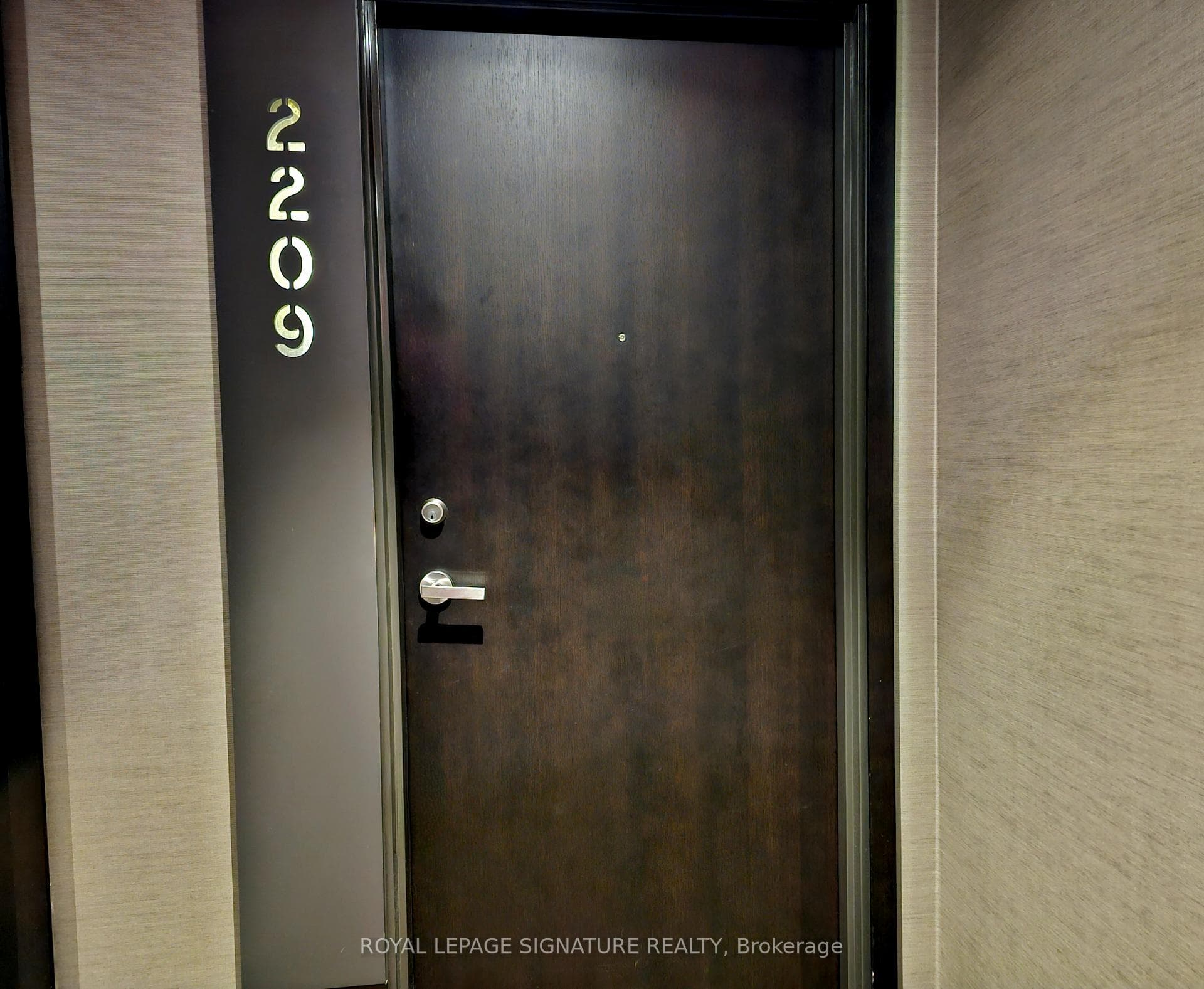 170 Sumach Street Unit 2209 photo 3