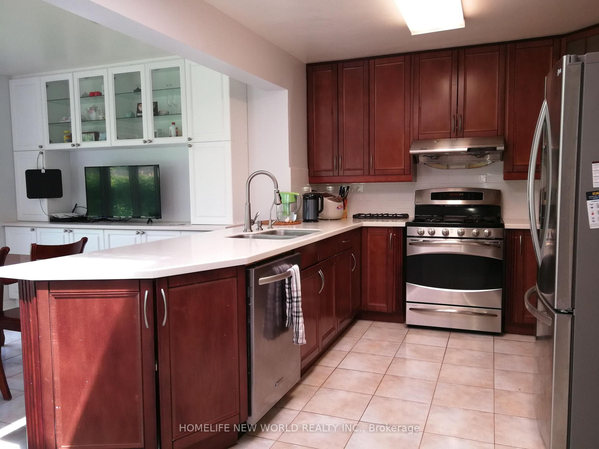 74 Abbeywood Trail photo 9