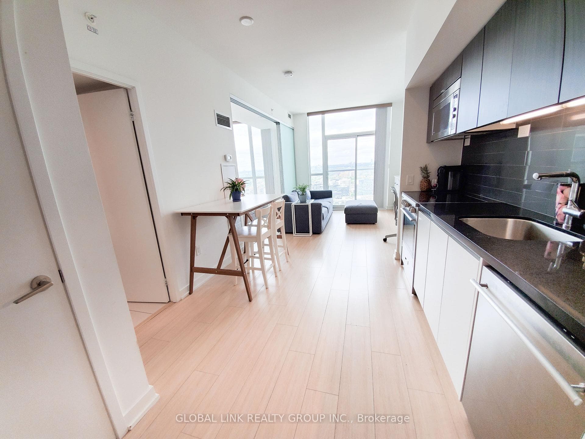 85 Queens Wharf Road Unit 4510 photo 1