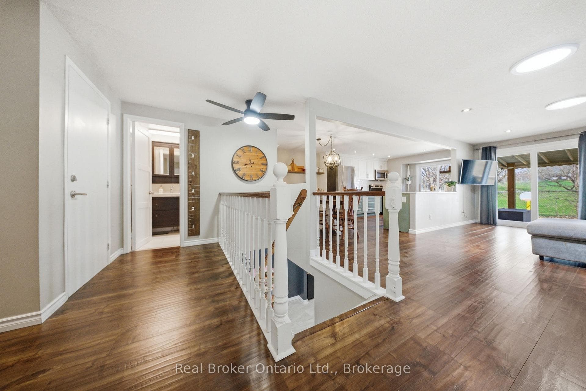58 Leacock Avenue photo 23