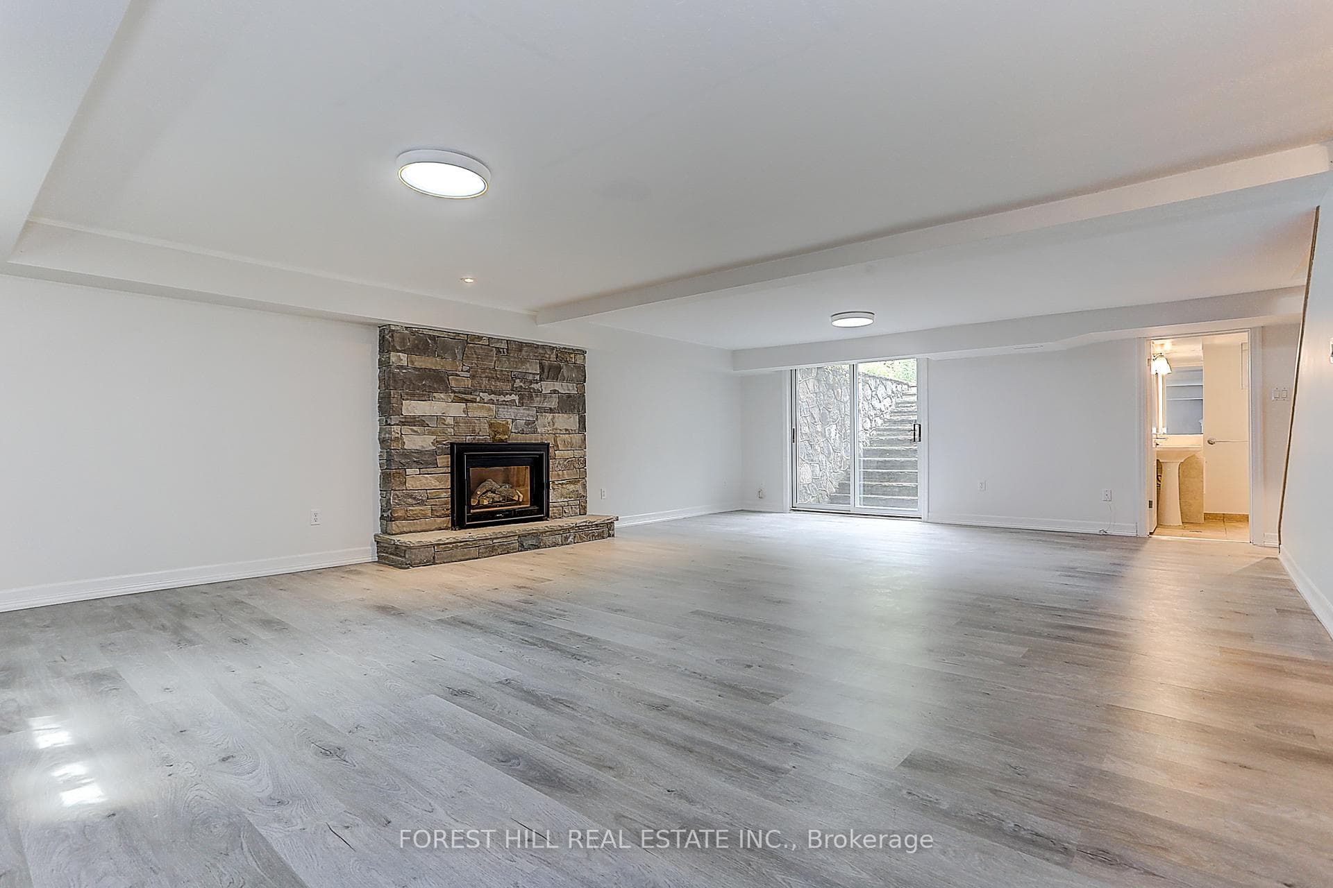 530 Blythwood Road photo 25