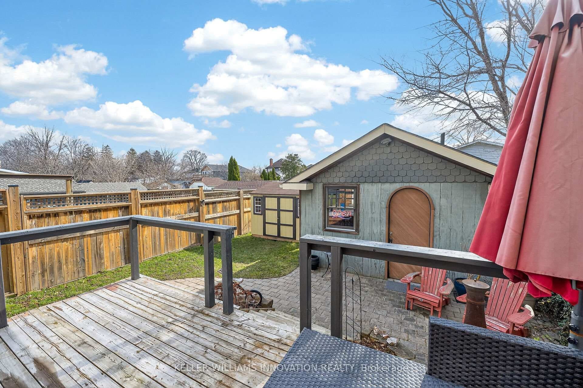 19 Grand Avenue photo 42