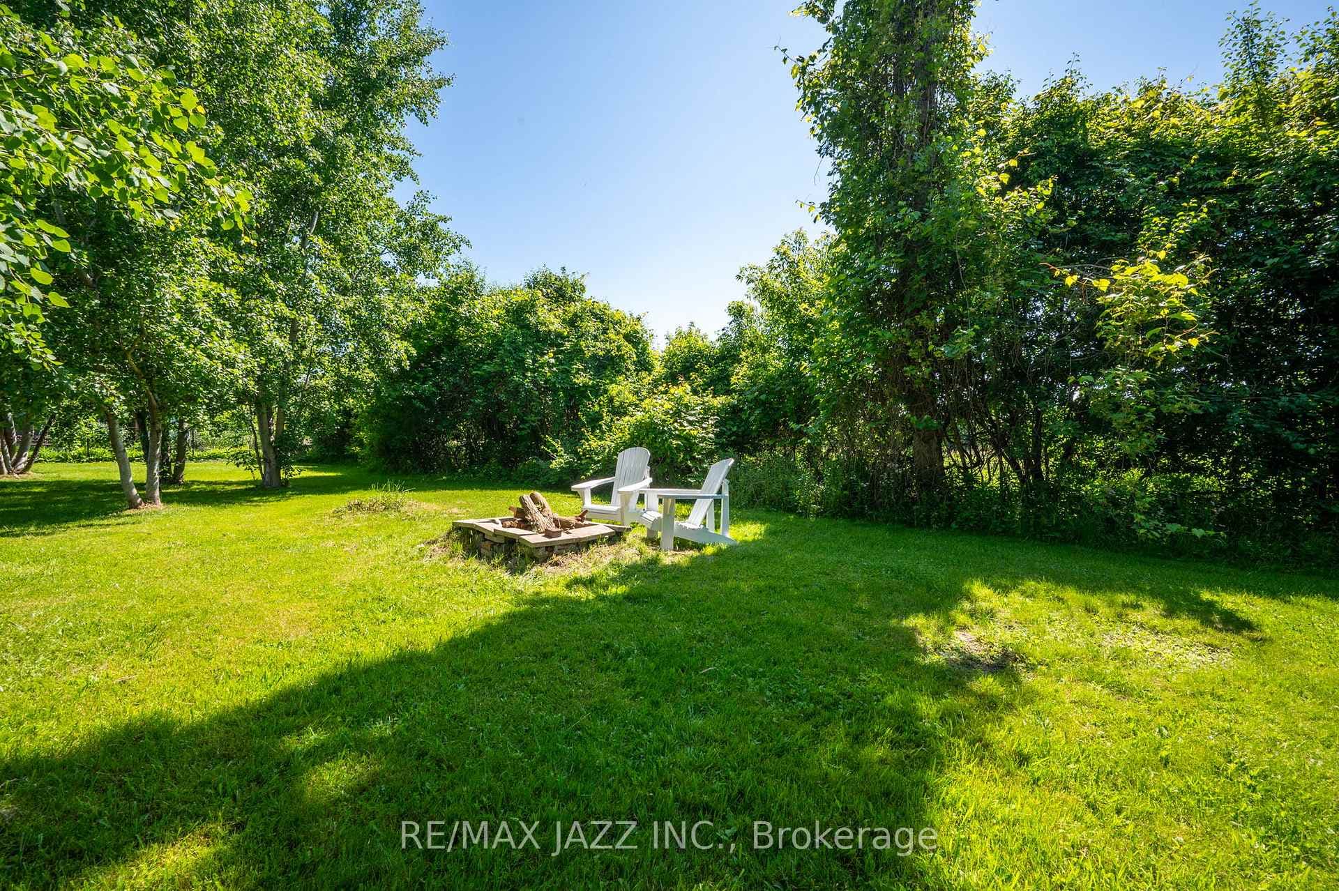 1341 Ontario Street photo 36