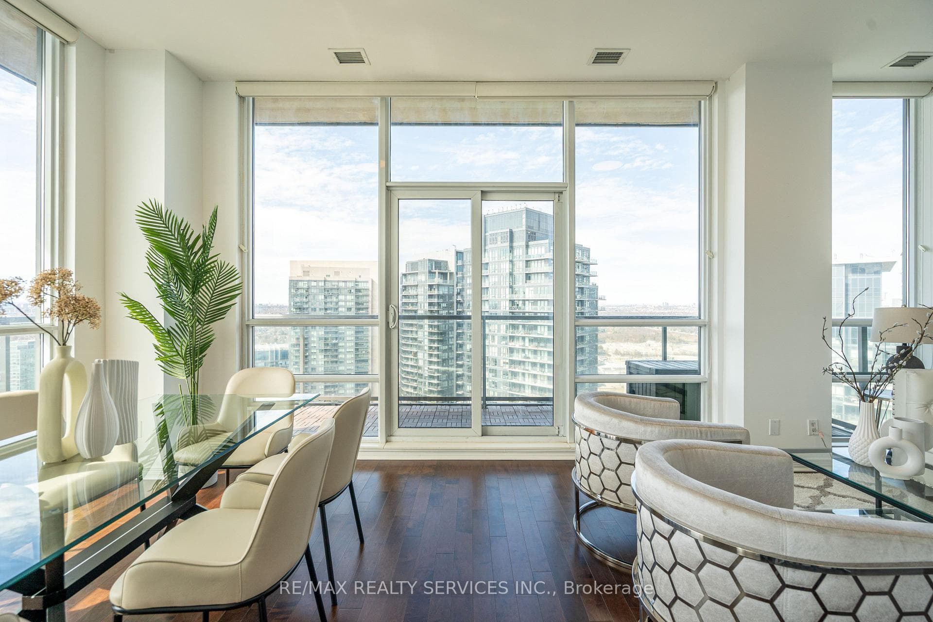 2230 Lake Shore Boulevard Unit PH 02 photo 15