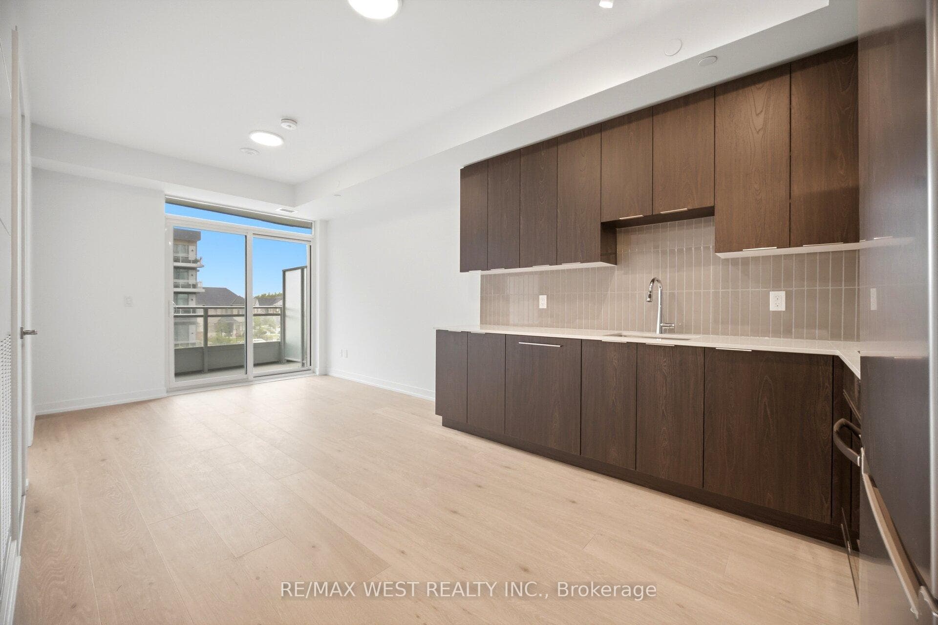 2501 Saw Whet Boulevard Unit 253 photo 13