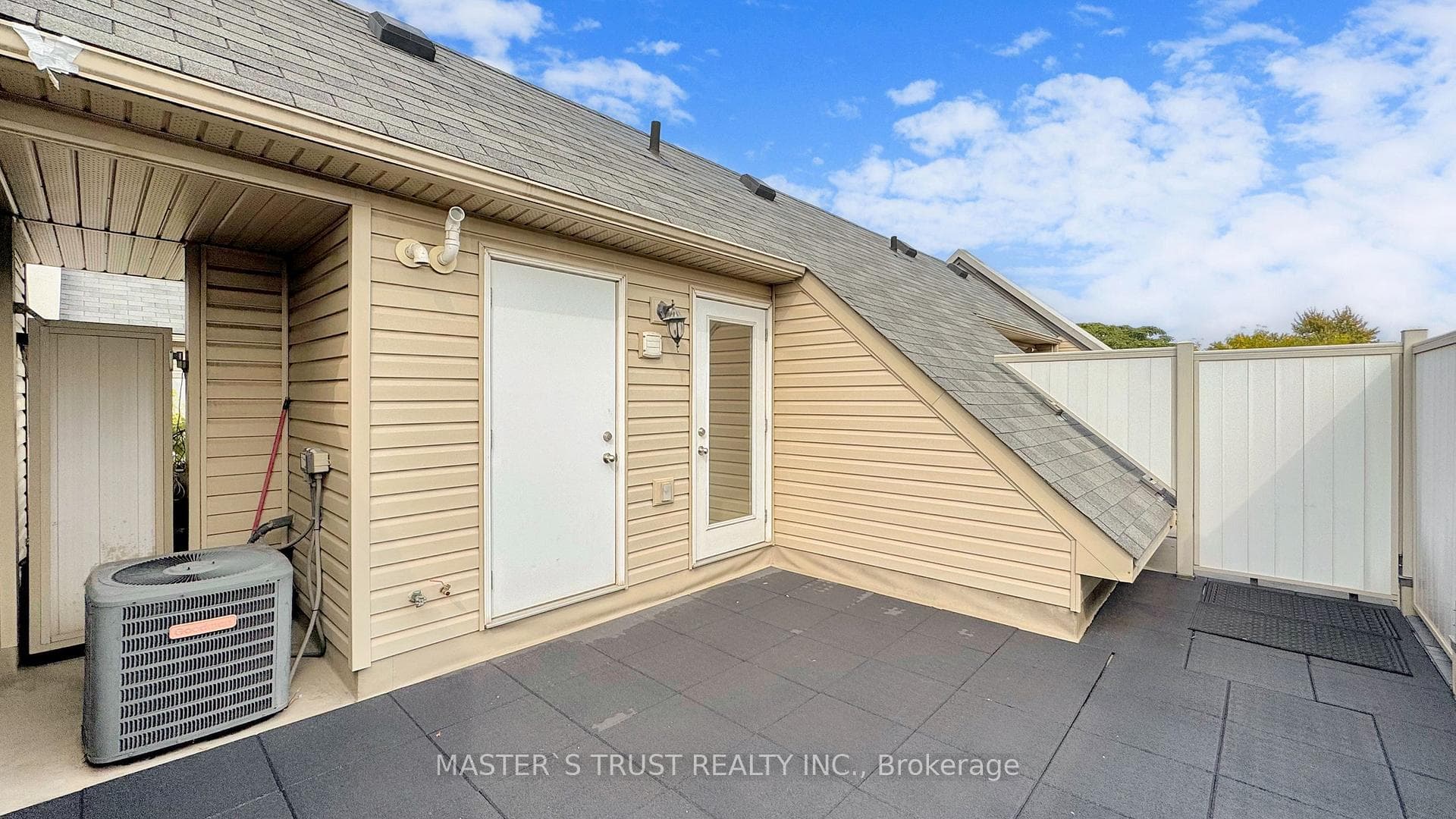 74 Munro Street Unit Unit 4 photo 24