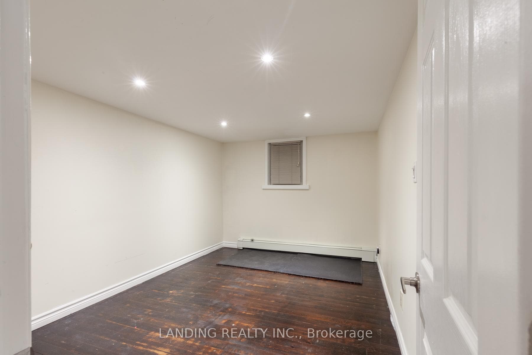 53 Elvina Gardens photo 13