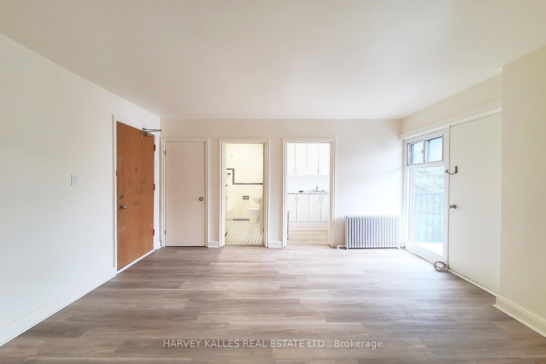650 Dawes Road Unit 304 photo 4
