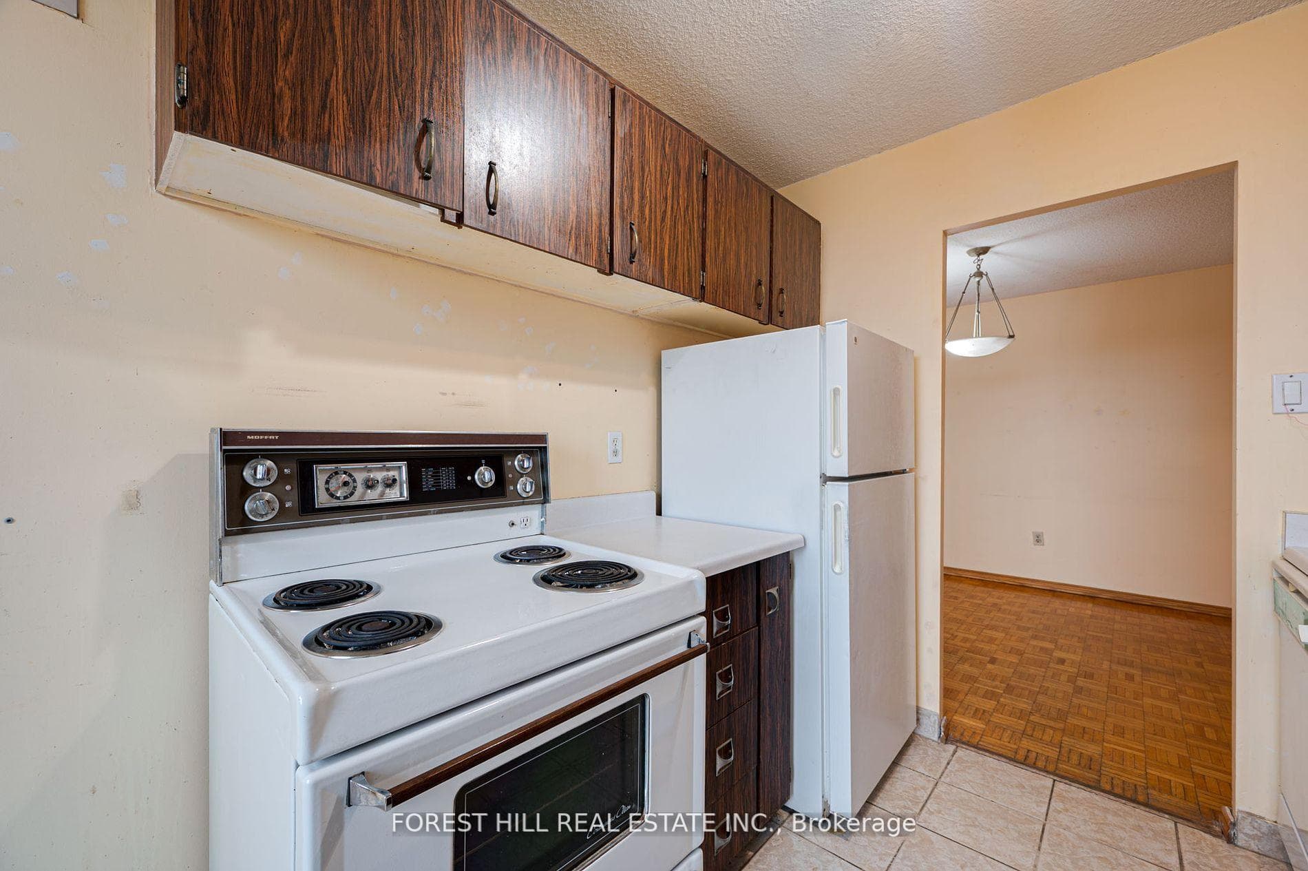 205 Hilda Avenue Unit 812 photo 7