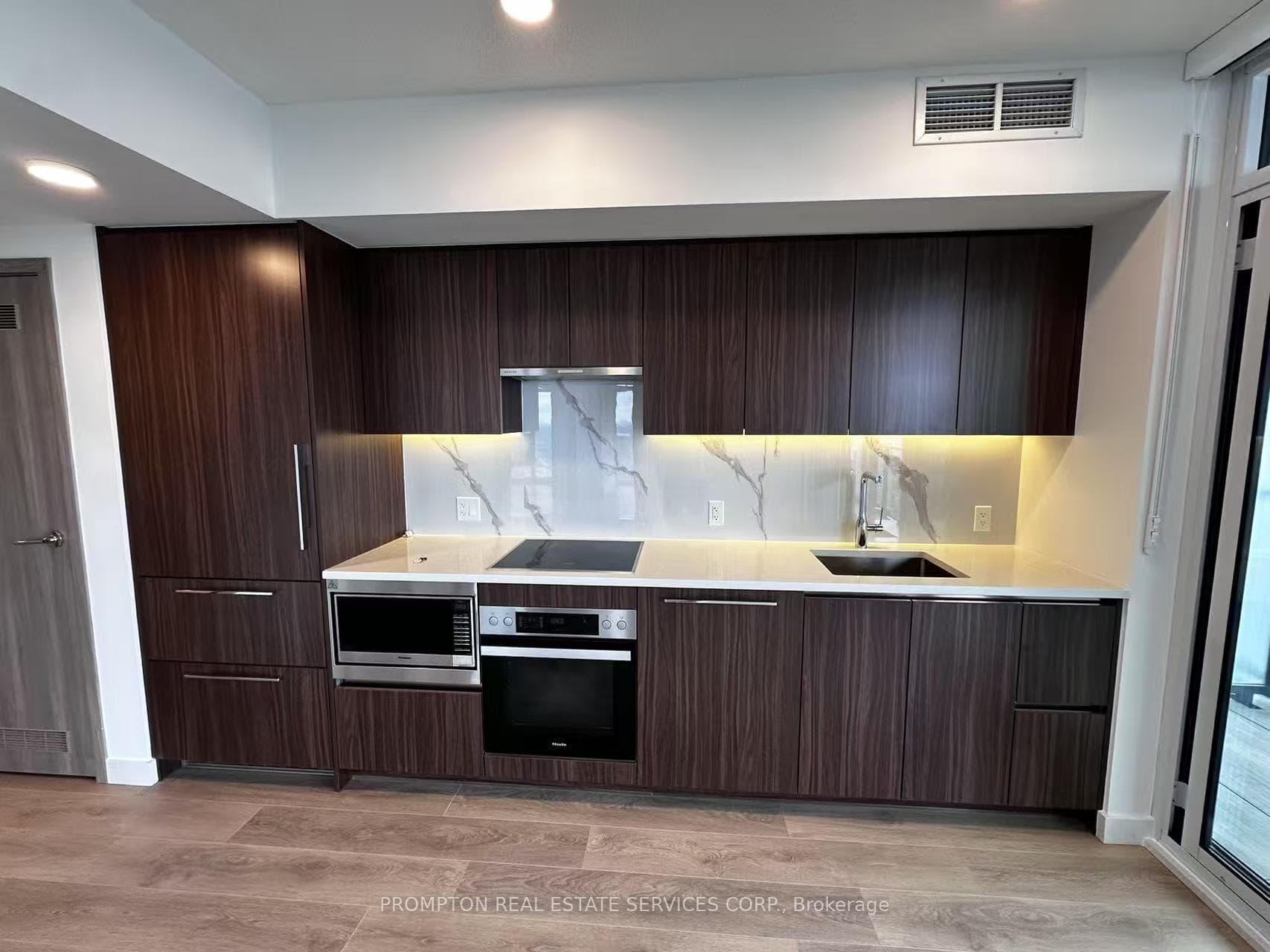 3 Concord Cityplace Way Unit 5511 photo 3