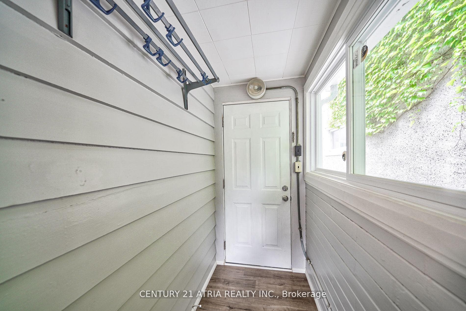 15 Asher Street photo 34