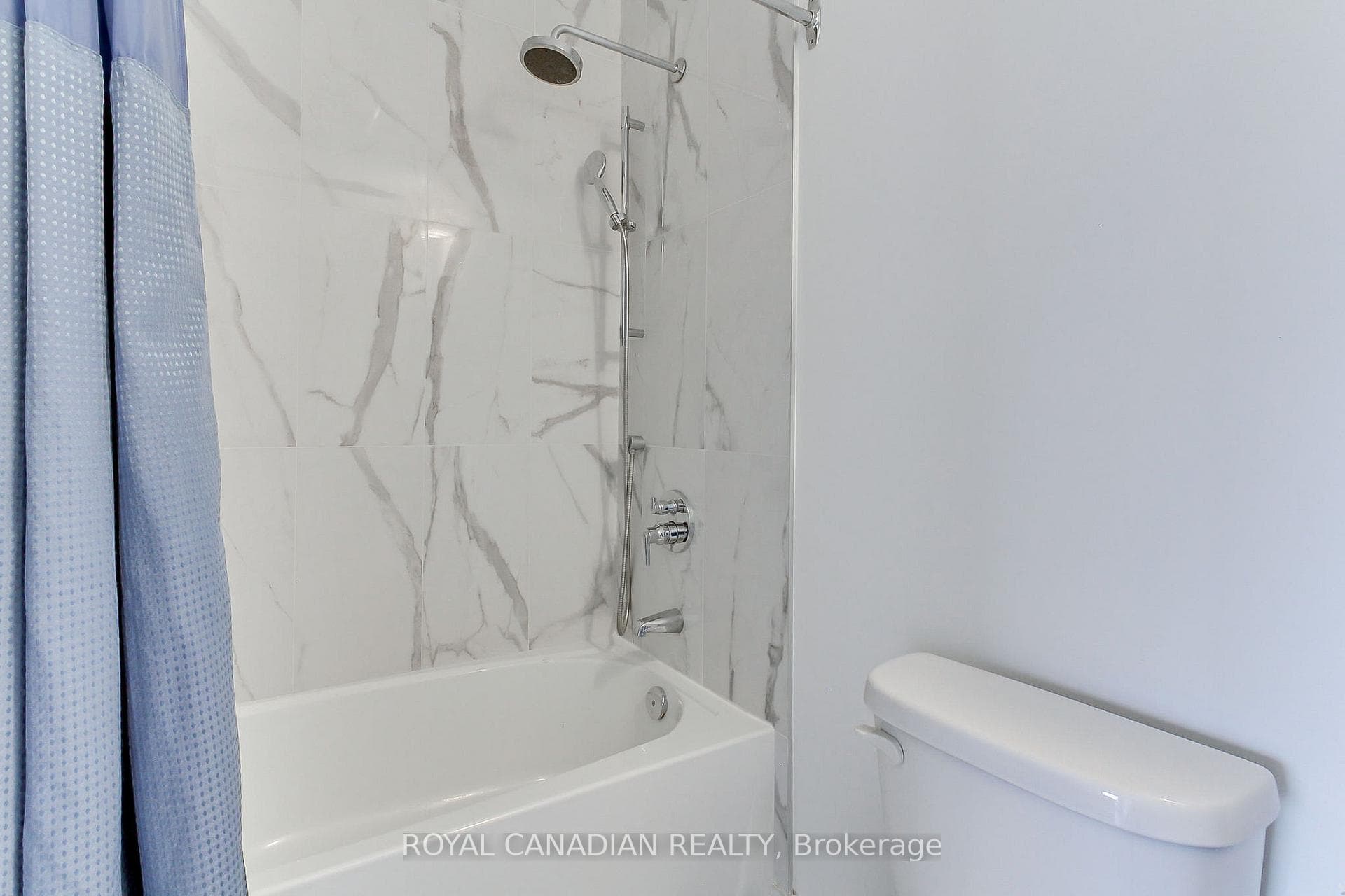 430 ESSA Road Unit 418 photo 30
