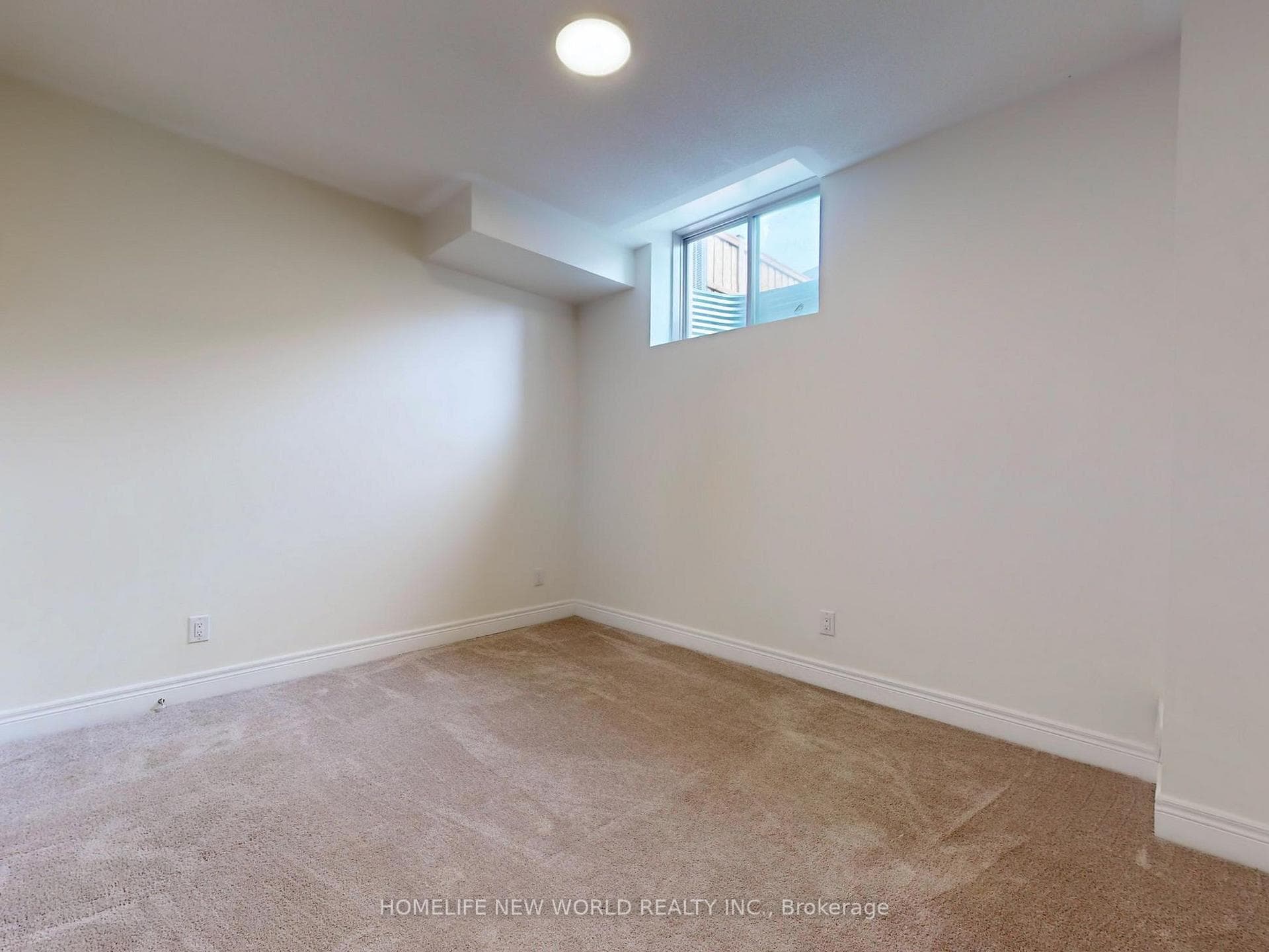 65 Christine Elliott Avenue photo 34