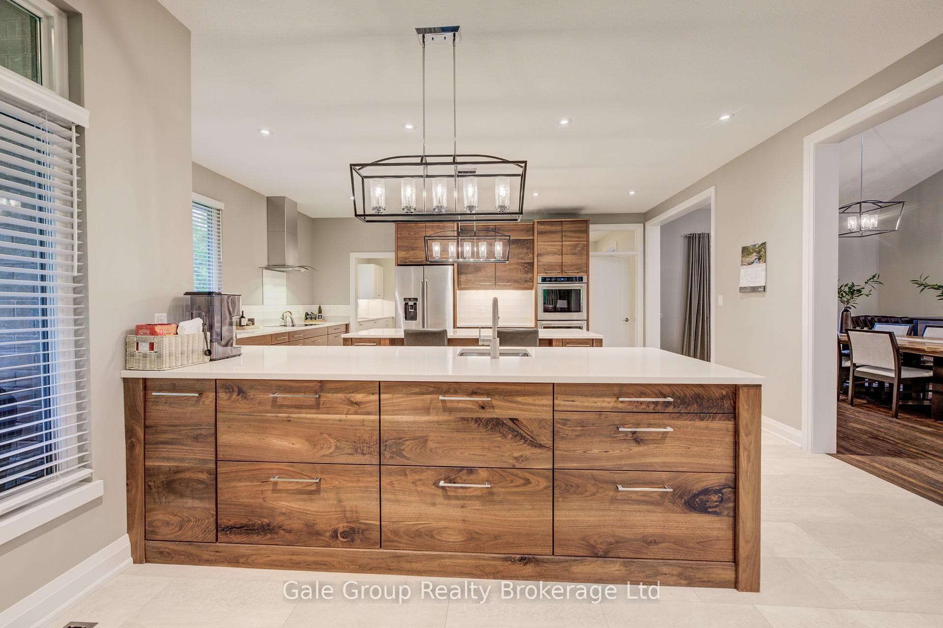 8 Pittock Park Road photo 15