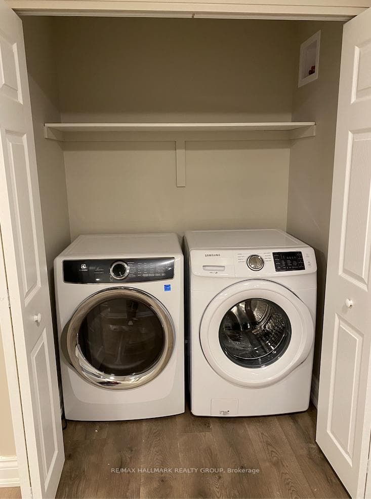 2850 Trim Road Unit 3 photo 8