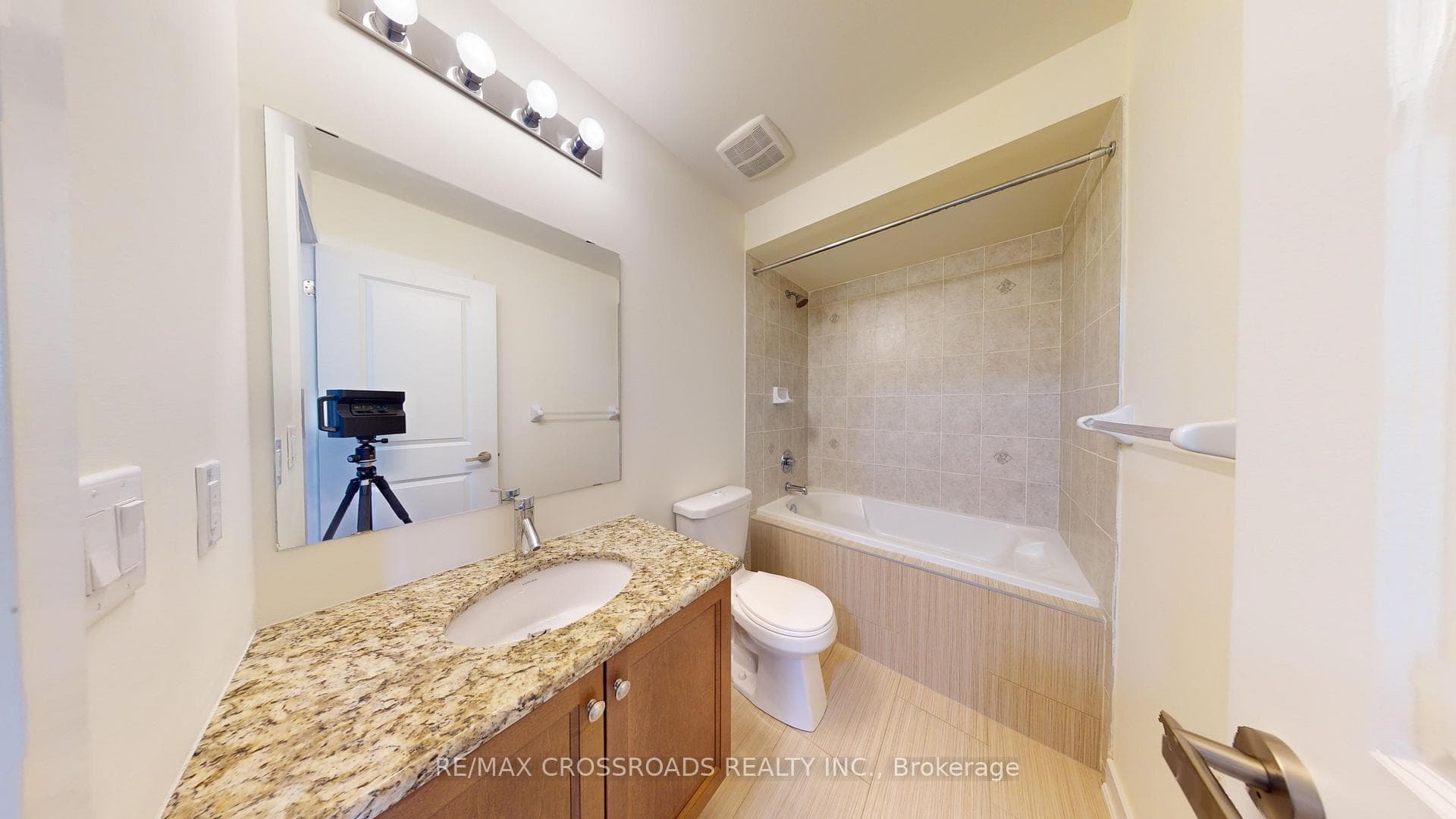 78 Dariole Drive photo 26