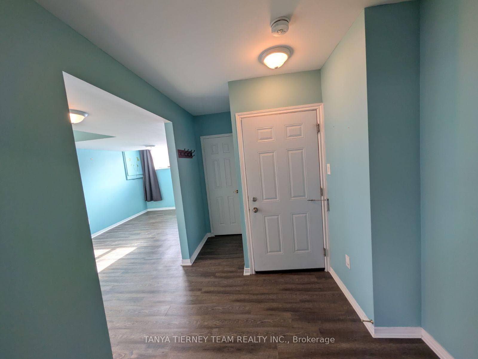 70 Freeland Avenue photo 7