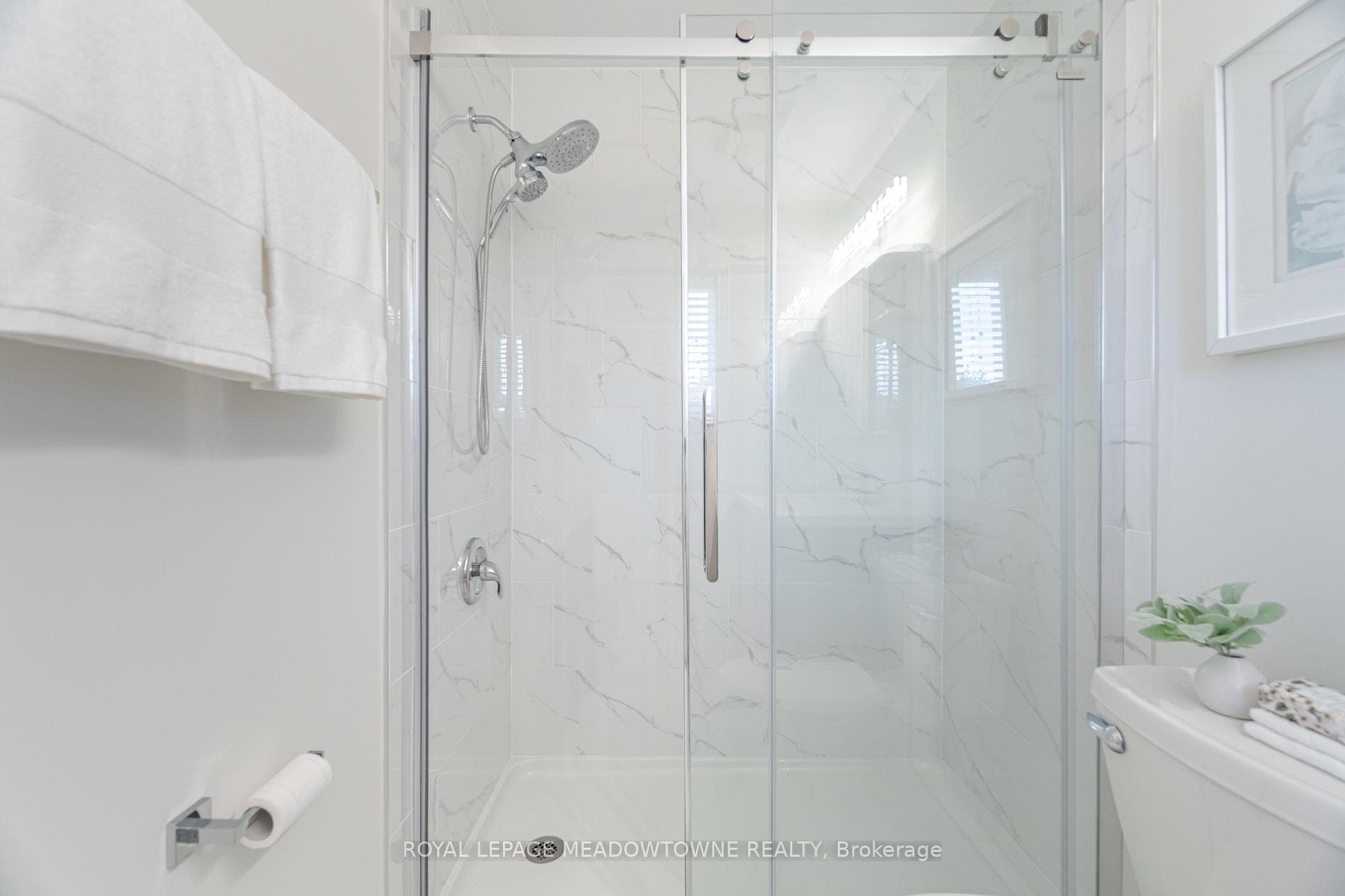 6436 Seaver Road photo 22
