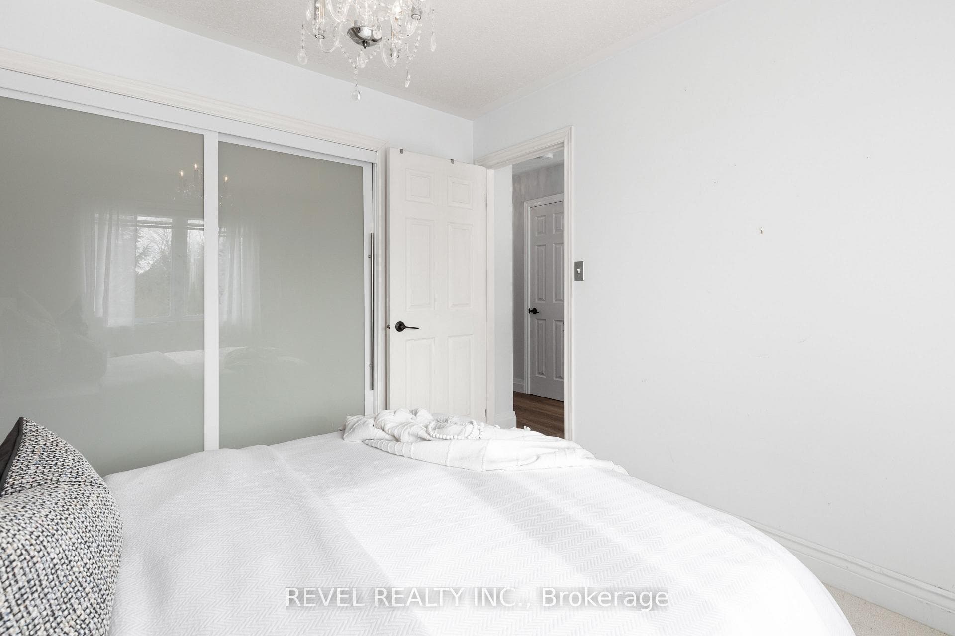 1578 Sturgeon Road photo 23