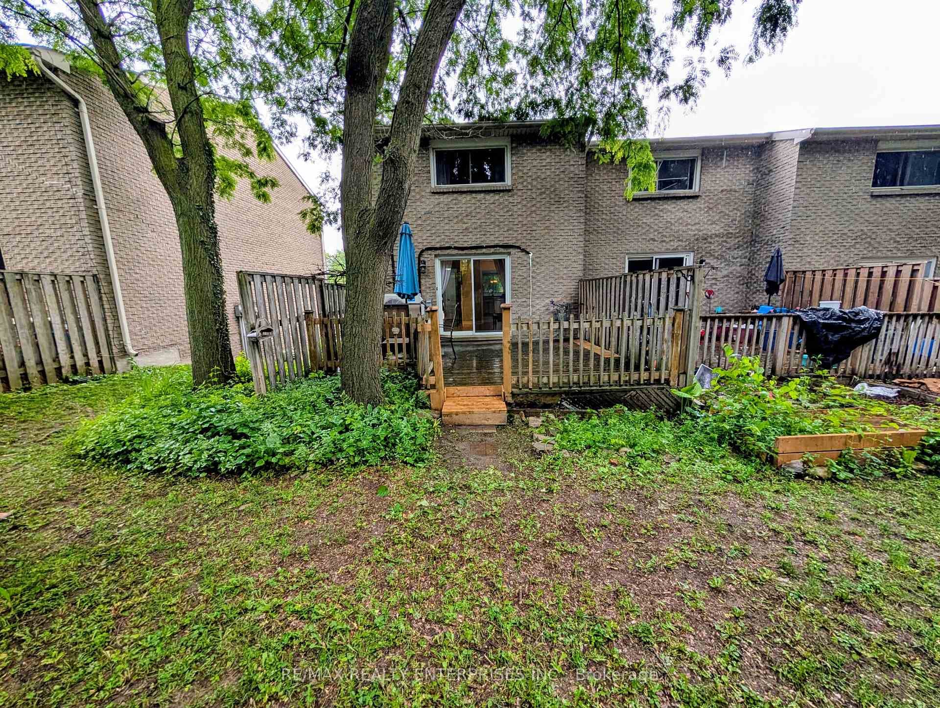 121 Morgan Avenue Unit 7 photo 26
