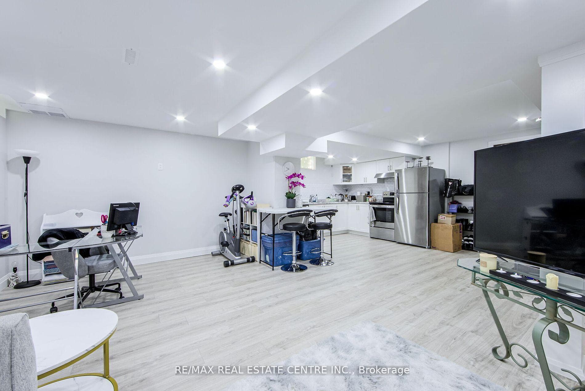 30 Deanston Court photo 29