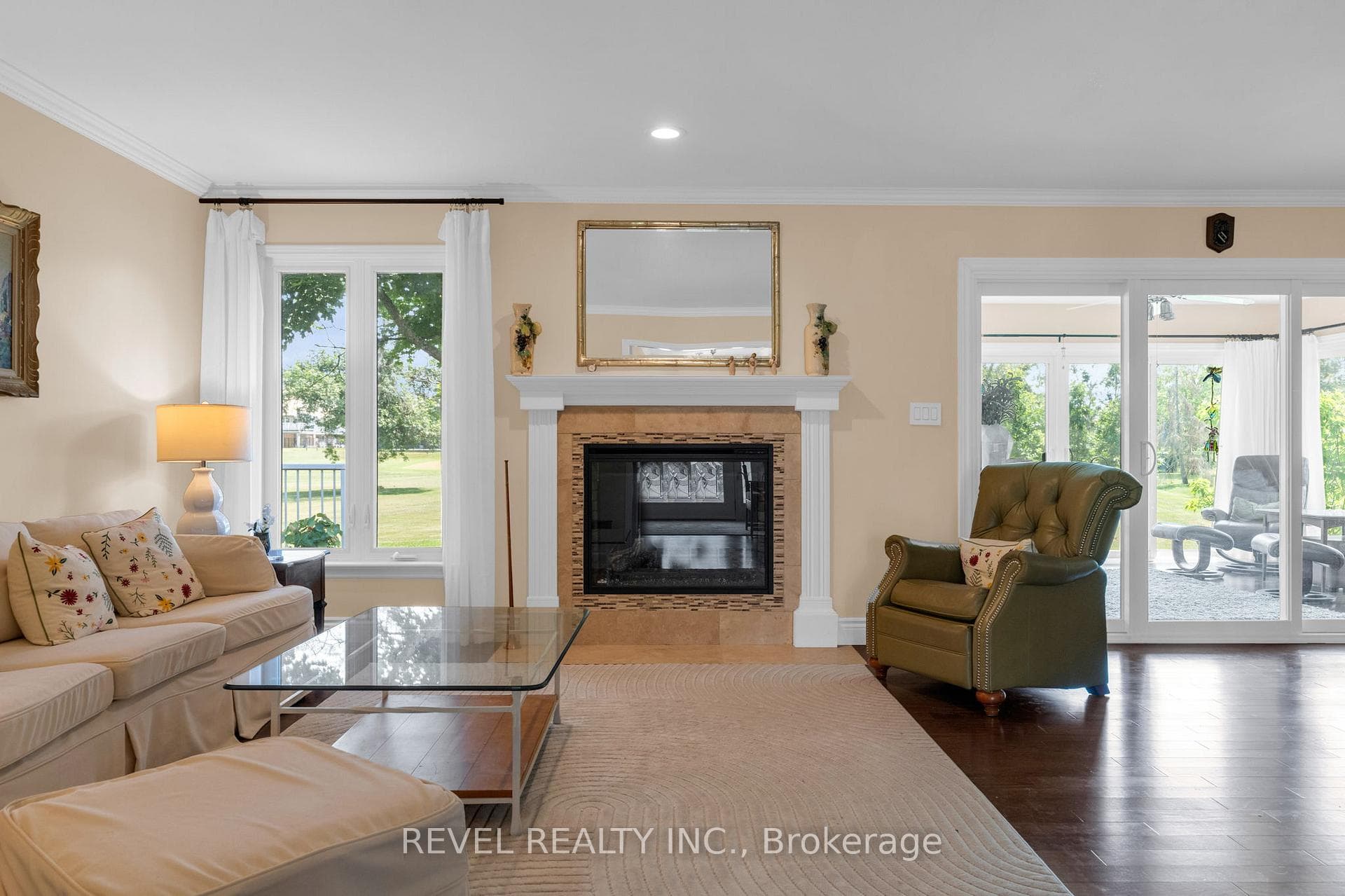 153 Bayshore Drive photo 7