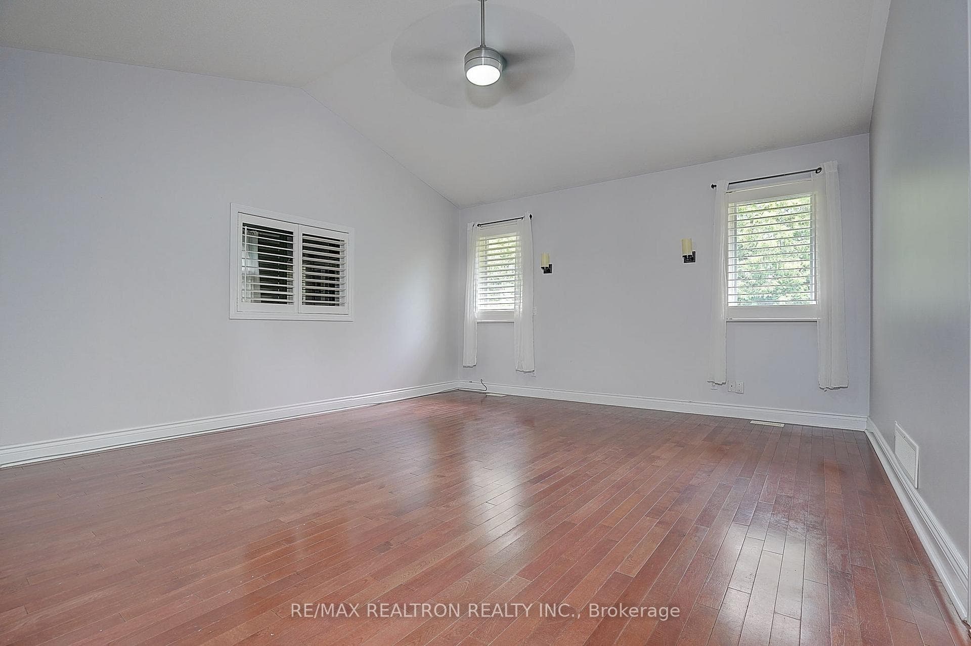 99 Hurd Street photo 14