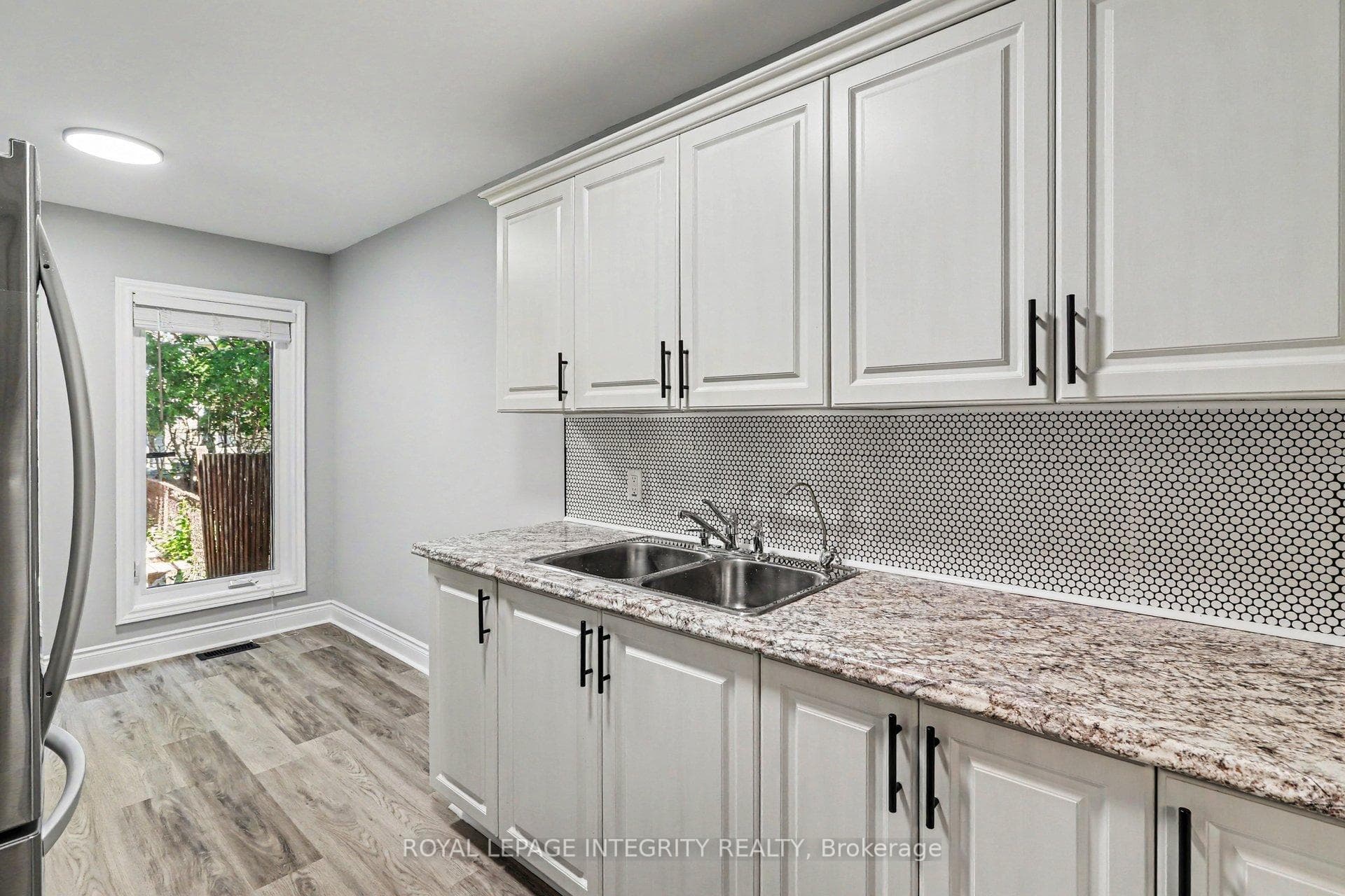 1511 Thurlow Street photo 14