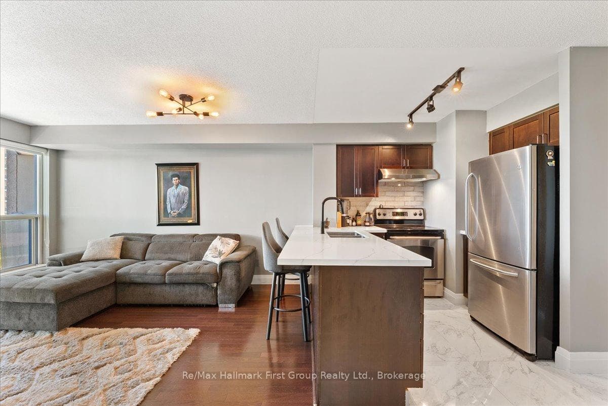 340 Watson Street Unit 416 photo 8