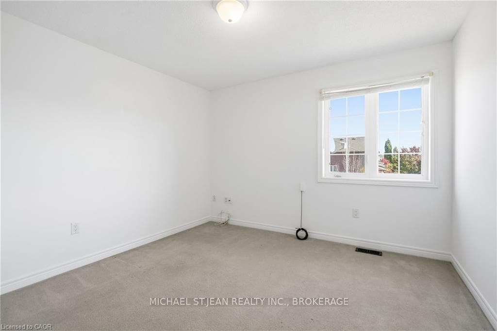 106 Maplevale Drive photo 24