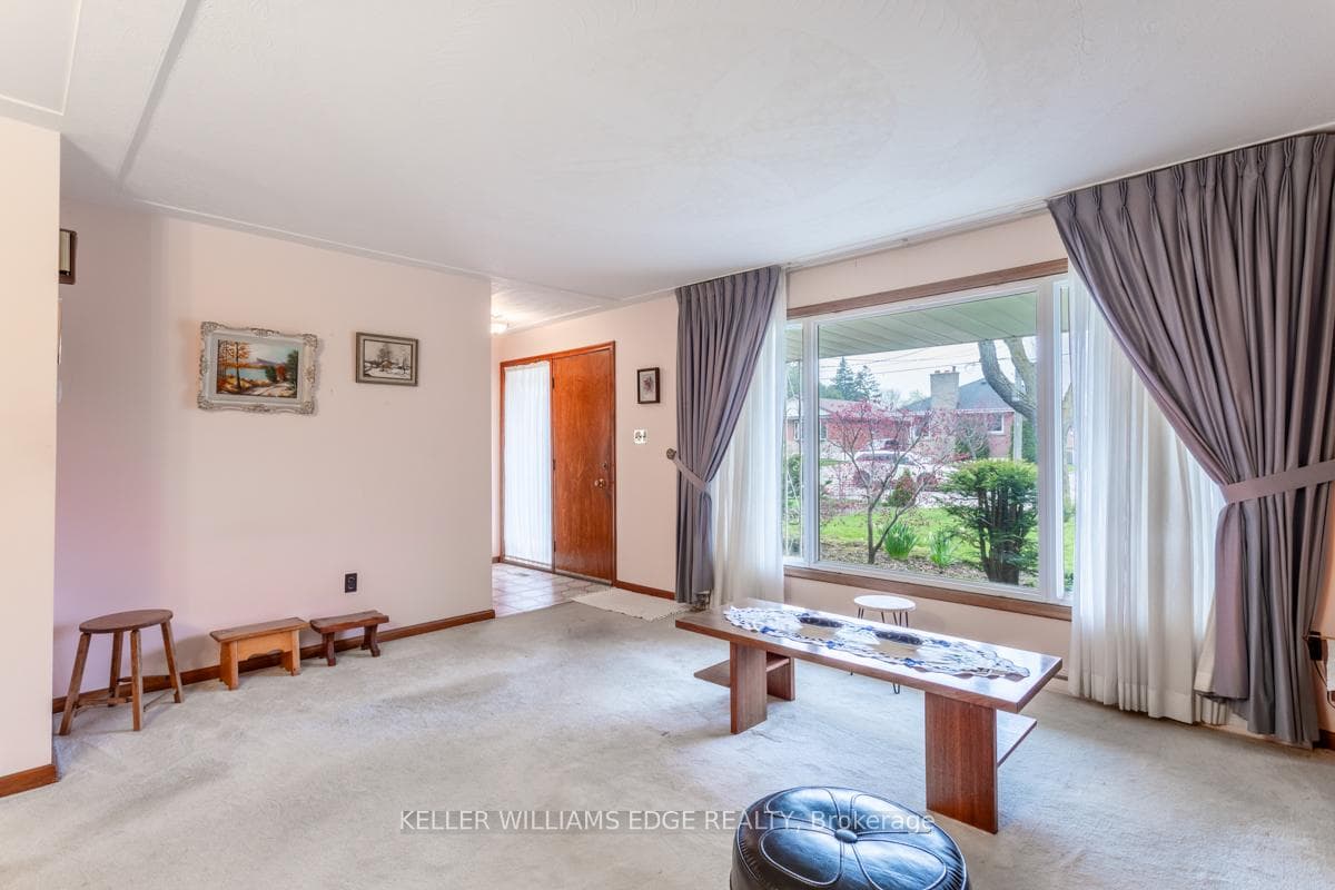 165 Deschene Avenue photo 5