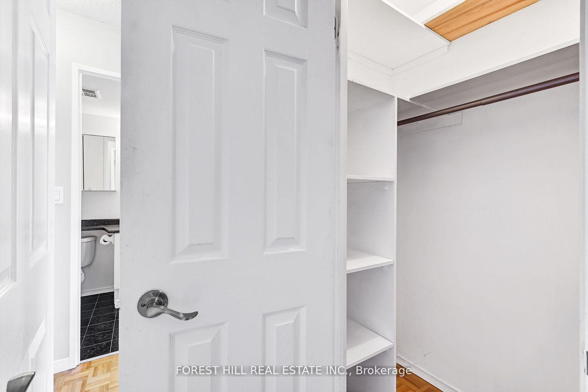 555 Wilson Heights Boulevard Unit 203 photo 16