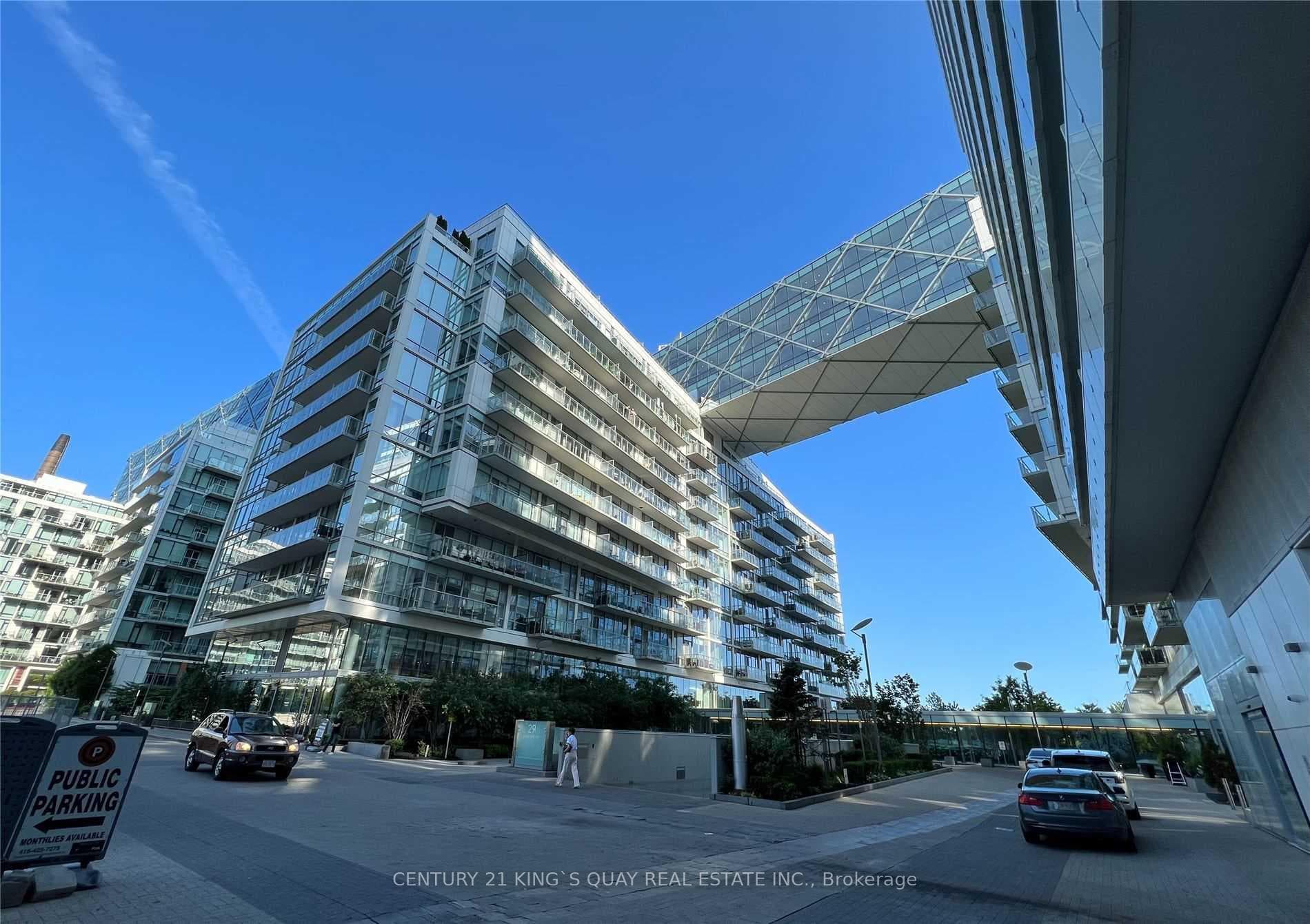 29 Queens Quay Unit 619 photo 1