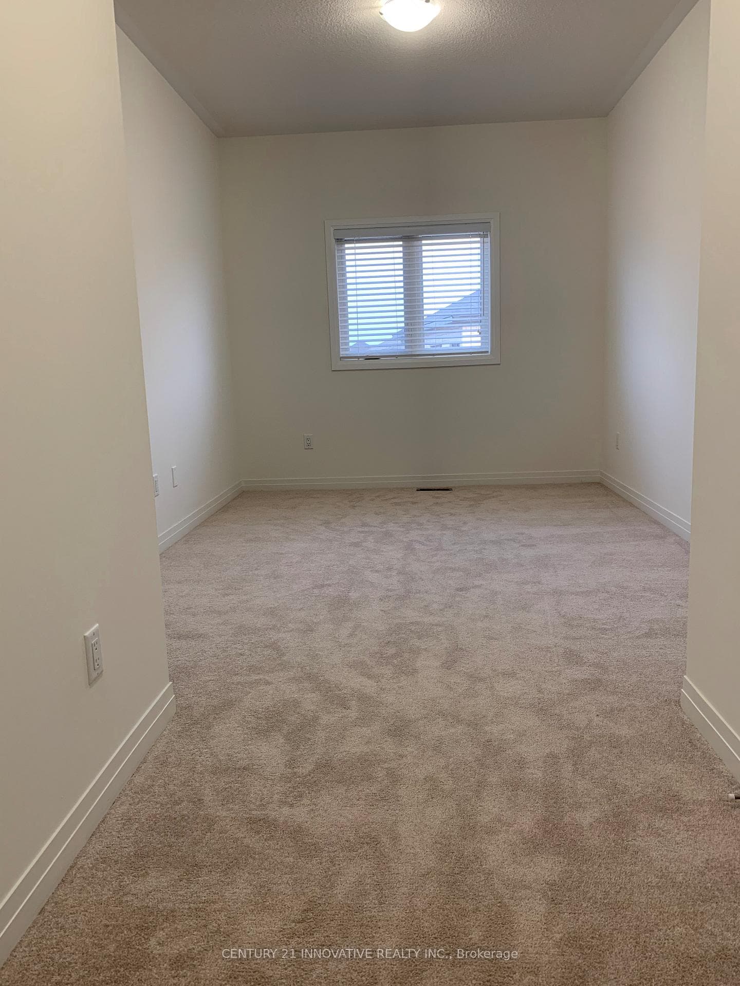 106 Armilia Place photo 10