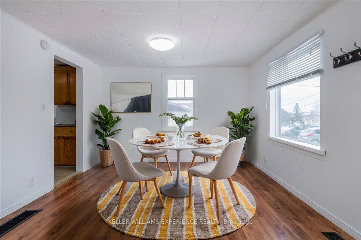 116 Huronia Road photo 6