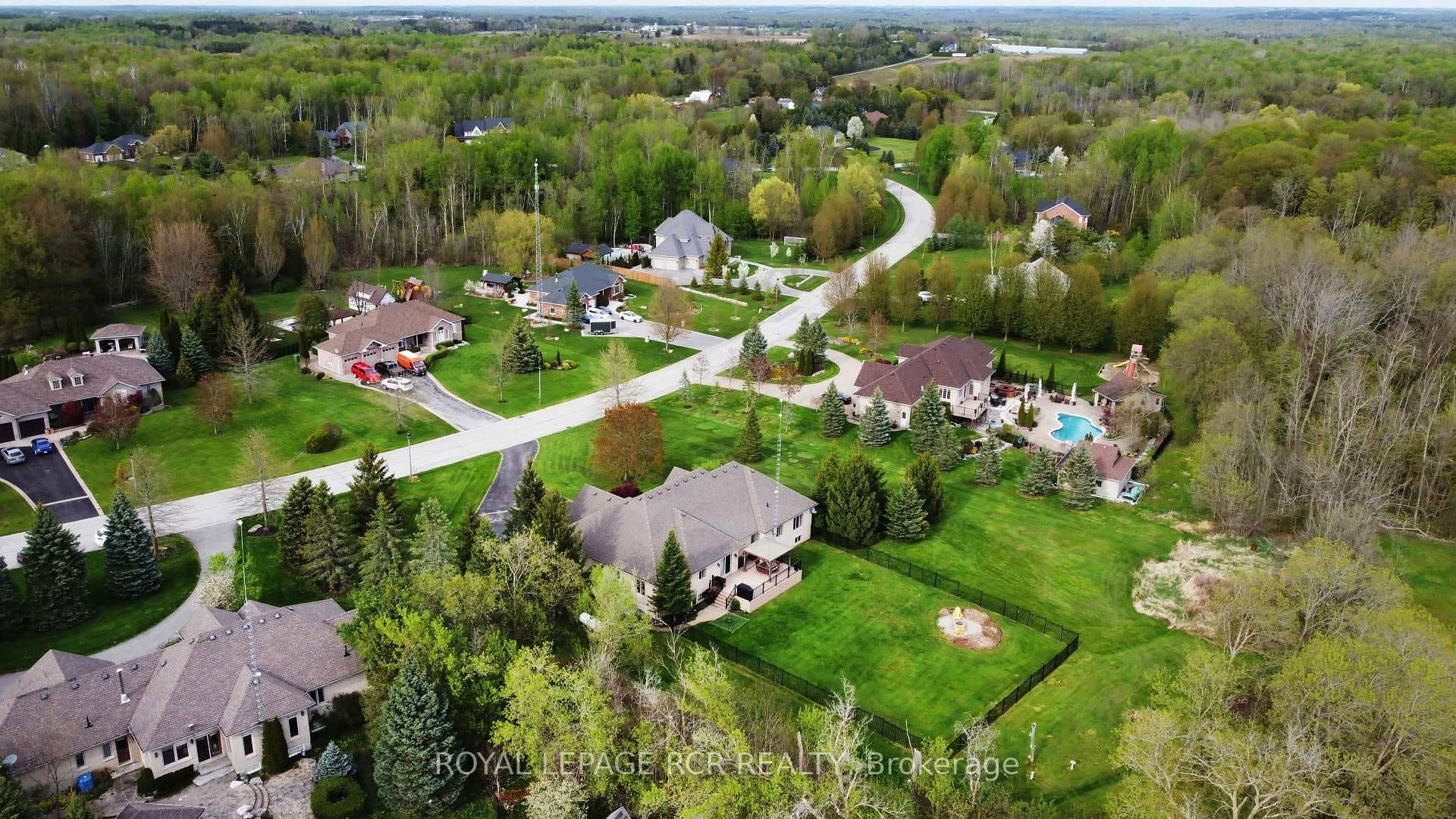 19 Fairbairn Gate photo 37