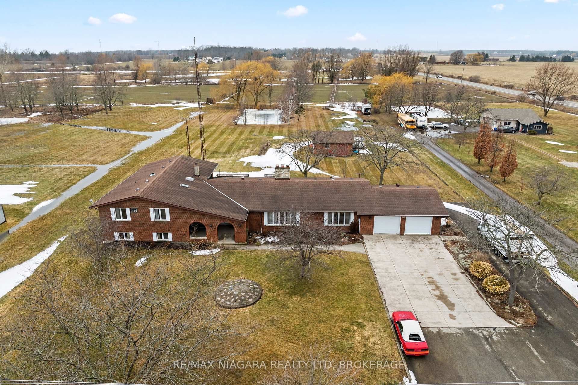 11292 Golf Course Road photo 43