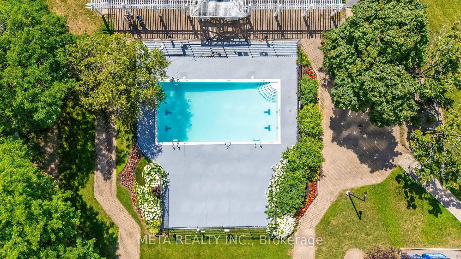 Outdoor swimming pool